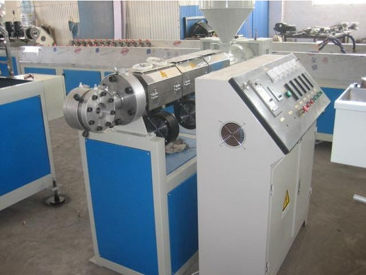 Máy sản xuất ống nhựa PVC trục vít đôi 380v 50hz