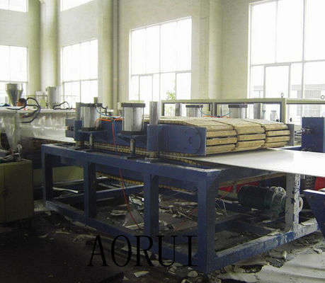 Giá tốt. PVC Skinning Bọt Board Machine trực tuyến
