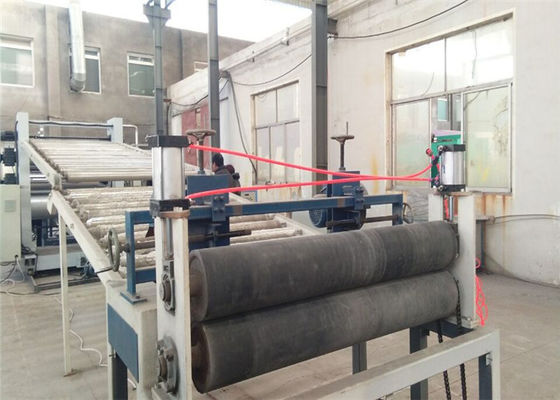 Giá tốt. Dây chuyền sản xuất bảng nhựa PVC Celuka trục vít đôi Hoàn toàn tự động trực tuyến