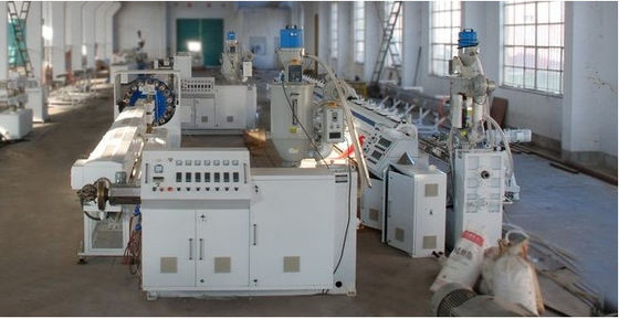 Giá tốt. Máy làm ống nhựa PVC trục vít đôi cho dây chuyền sản xuất ống nhựa PVC trực tuyến