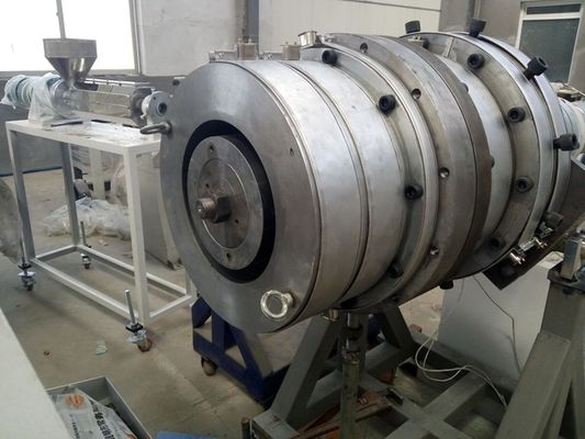 Giá tốt. Hoàn toàn tự động PE Máy đùn trục vít đơn / Dây chuyền sản xuất Ống nhựa trực tuyến