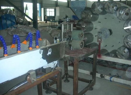 Giá tốt. Dây chuyền ép đùn ống nhựa đôi cho ống vườn gia cố / ống da rắn trực tuyến