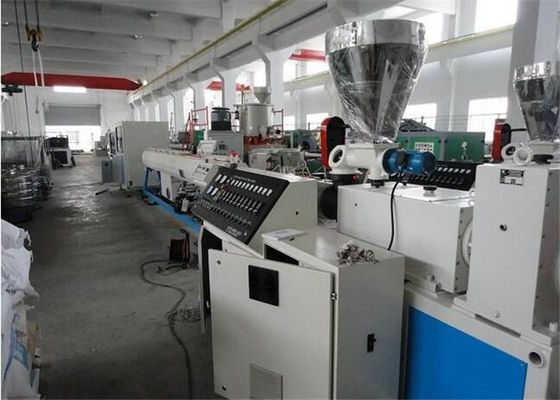 Giá tốt. Ống nhựa PVC làm cho máy đùn trục vít đôi / dây chuyền ép nhựa trực tuyến