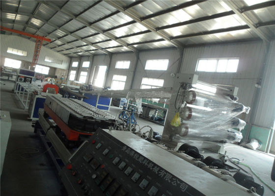 Giá tốt. Máy đùn nhựa trục vít đơn 75-110Mm, dây chuyền sản xuất ống lượn sóng trực tuyến