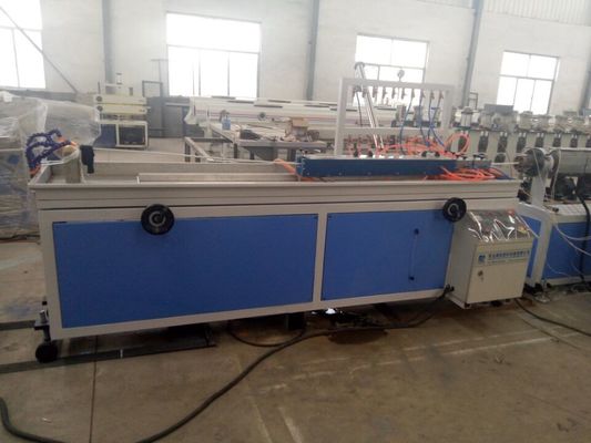 Giá tốt. Dây chuyền ép đùn nhựa PVC WPC, dây chuyền sản xuất nhựa cửa sổ và cửa nhựa PVC trực tuyến