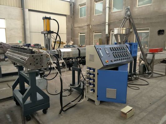 Giá tốt. Dây chuyền sản xuất bảng WPC tốc độ cao cho bảng chống ẩm bờ biển trực tuyến