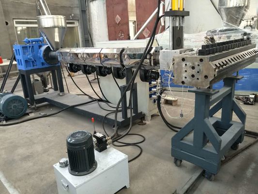 Giá tốt. Cấu trúc nhỏ gọn WPC PVC Bọt Board Machine với vít đôi trực tuyến