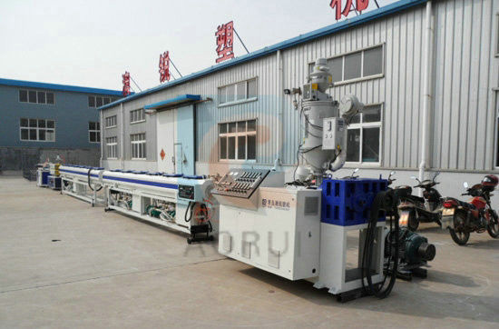 Giá tốt. Máy đùn trục vít đơn ống nước PP-R, Máy ống nước nóng và lạnh PPR trực tuyến