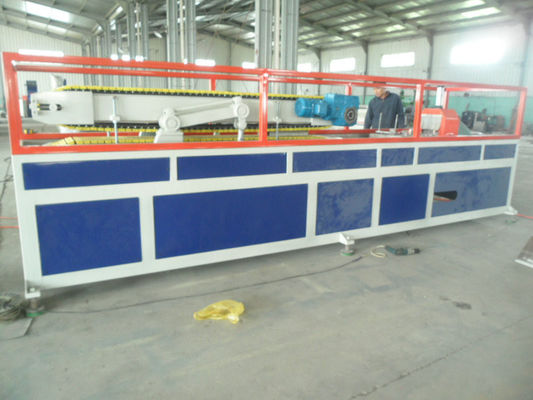Giá tốt. Máy ép đùn nhựa gỗ, máy WPC PVC cho hồ sơ trực tuyến
