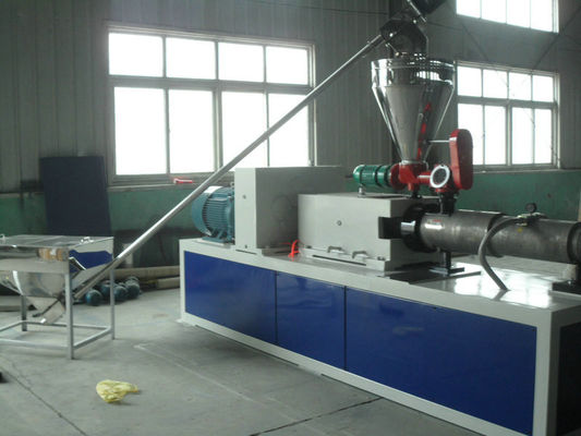 Giá tốt. Dây chuyền ép đùn nhựa PVC rỗng hoặc rắn, Cửa sổ hồ sơ máy móc trực tuyến