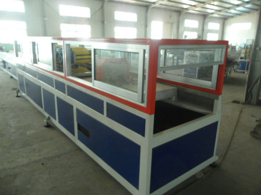 Giá tốt. Dây chuyền sản xuất hồ sơ nhựa tự động với máy đùn trục vít đôi trực tuyến