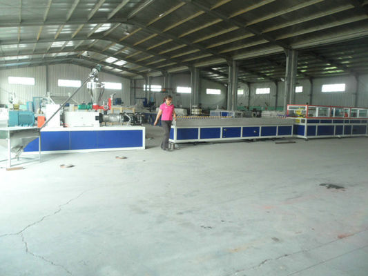 Giá tốt. Sử dụng rộng rãi Dây vít ép đùn nhựa PVC WPC Twin, Máy móc cấu hình cửa WInow trực tuyến
