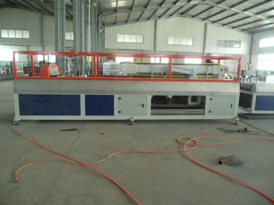 Giá tốt. Dây chuyền ép đùn hồ sơ WPC chống thấm, dây chuyền sản xuất PE PP PVC trực tuyến