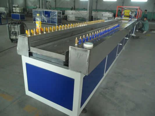 Giá tốt. Dây chuyền sản xuất hồ sơ WPC, WPC PP / PE Hành lang hồ sơ Máy đùn nhựa trực tuyến