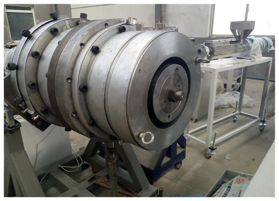 16mm đến 63mm PP PE PPR dây chuyền sản xuất ống, một vít Extruder PE ống làm máy