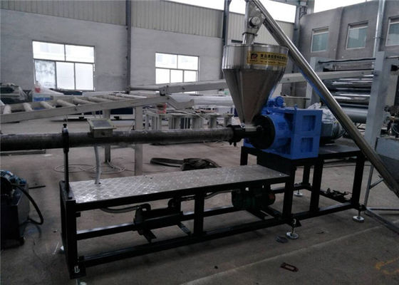Dây chuyền đùn màng Masterbatch tự động 380V với trục vít đơn