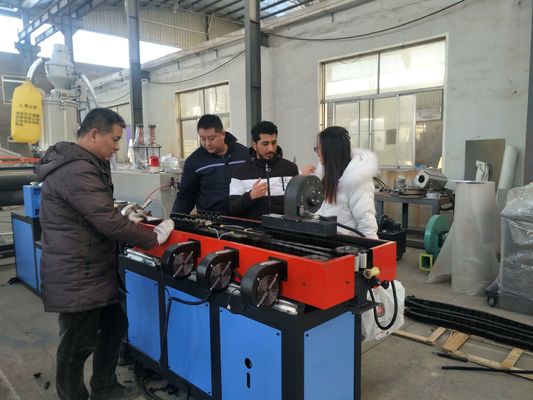 Máy làm ống sóng đơn PE Dây chuyền sản xuất ống sóng 380V