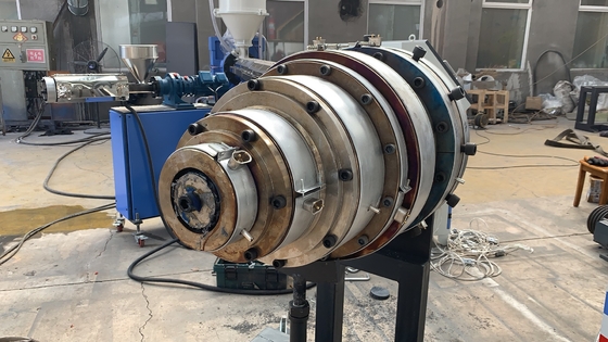 Giá tốt. Đường dẫn đẩy ống HDPE tốc độ cao cho nguồn cung cấp nước, Thiết bị sản xuất ống HDPE PE đường kính lớn trực tuyến