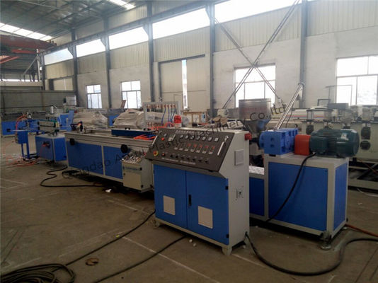 Giá tốt. Dây chuyền ép đùn nhựa hoàn toàn tự động CE cho sản xuất hồ sơ PVC trực tuyến