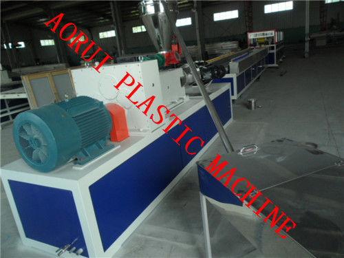 Giá tốt. Dây chuyền sản xuất hồ sơ WPC trục vít đôi, máy ép đùn nhựa PVC gỗ trực tuyến