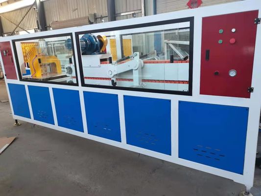 Giá tốt. Dây chuyền đùn hồ sơ nhựa dập nóng Máy đùn hồ sơ PVC chiều rộng 300mm trực tuyến