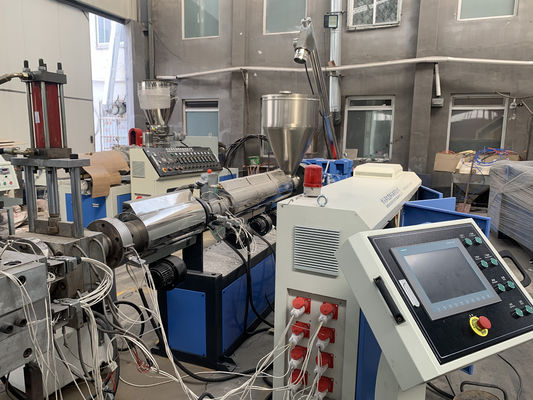 Giá tốt. Máy làm ván tổng hợp PVC WPC 3-30mm, Máy đùn ván nhựa với máy đùn trục vít đôi trực tuyến