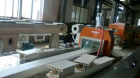Giá tốt. Dây chuyền sản xuất hồ sơ nhựa PVC bằng nhựa cao cấp Chứng nhận ISO 9001 trực tuyến