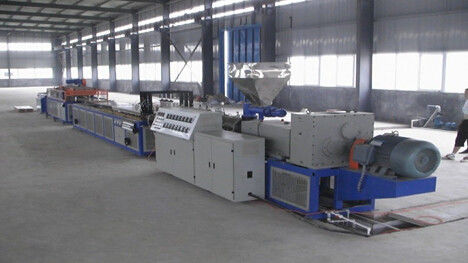 Giá tốt. Dây chuyền sản xuất bảng PVC WPC hoàn toàn tự động cho cửa trang trí trực tuyến