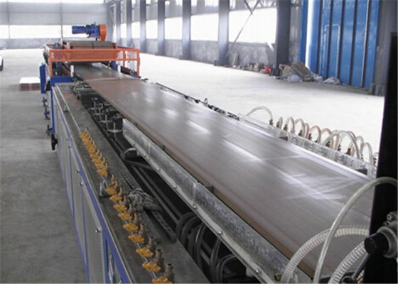 Giá tốt. Máy tạo bọt WPC chống ẩm, máy đùn trục vít bằng gỗ nhựa trực tuyến