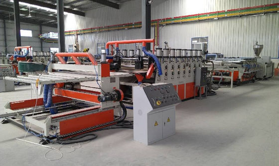Giá tốt. Gỗ ép đùn trục vít đôi bằng nhựa, dây chuyền ép bọt trực tuyến