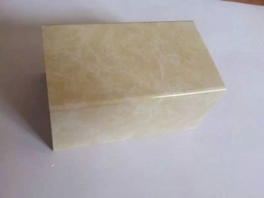 Giá tốt. Dây chuyền sản xuất hồ sơ nhựa PVC WPC, hồ sơ trang trí máy nhựa trực tuyến